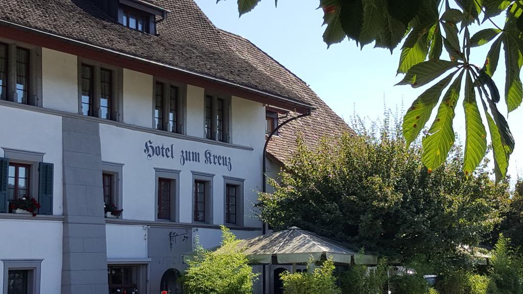 Hotel Zum Kreuz アーラウ エクステリア 写真