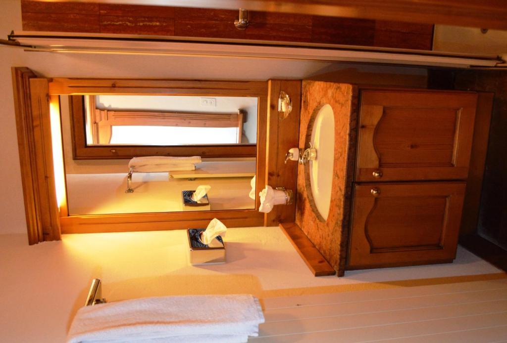 Hotel Zum Kreuz アーラウ 部屋 写真