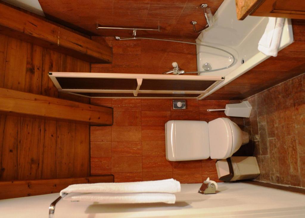 Hotel Zum Kreuz アーラウ 部屋 写真
